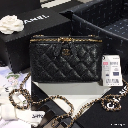 First Bag Ru VANITY CHANEL CASE 0726